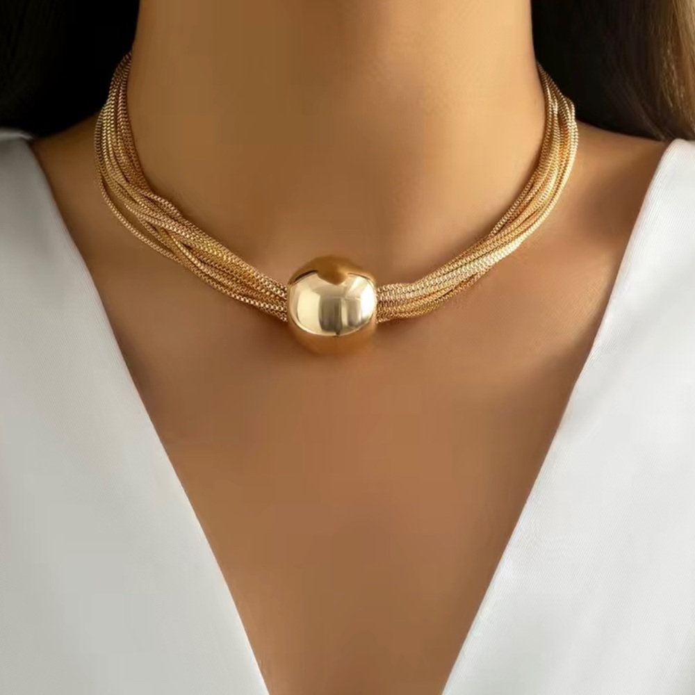 NWT Gold twisted chain necklace with big ball.